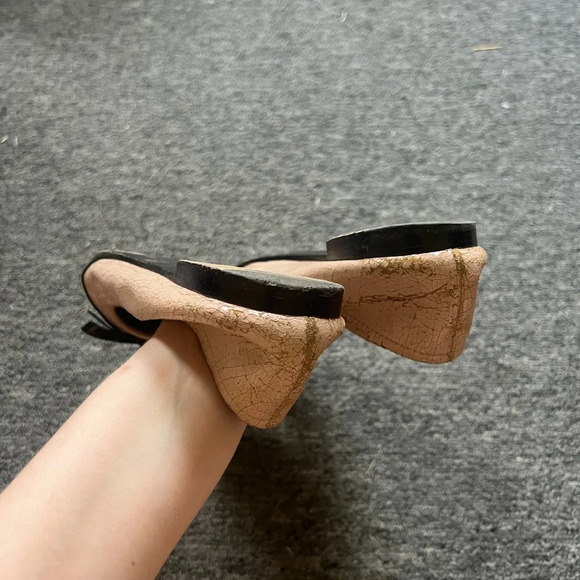 Miu Miu Pink Pointed Ballet Flats, size 38.5 - Picture 4 of 9